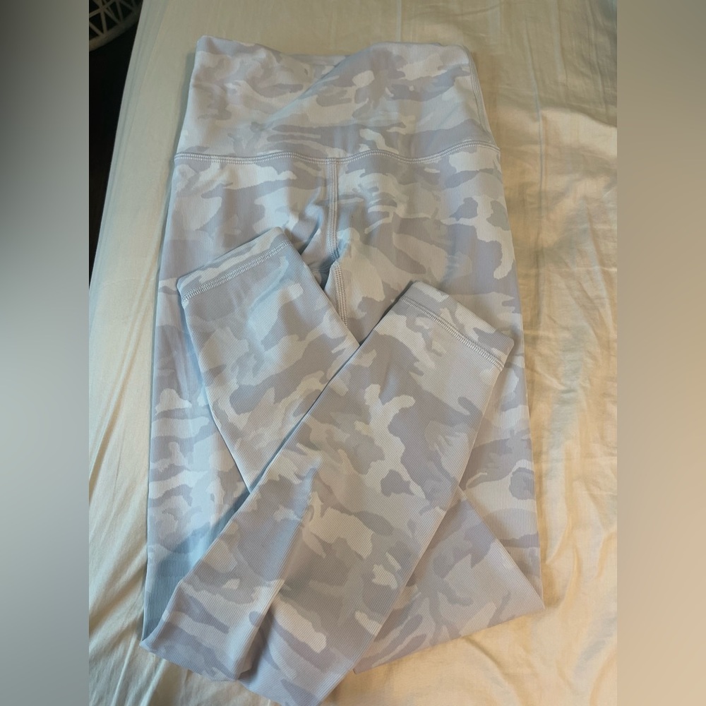 wunder under white camo lululemon